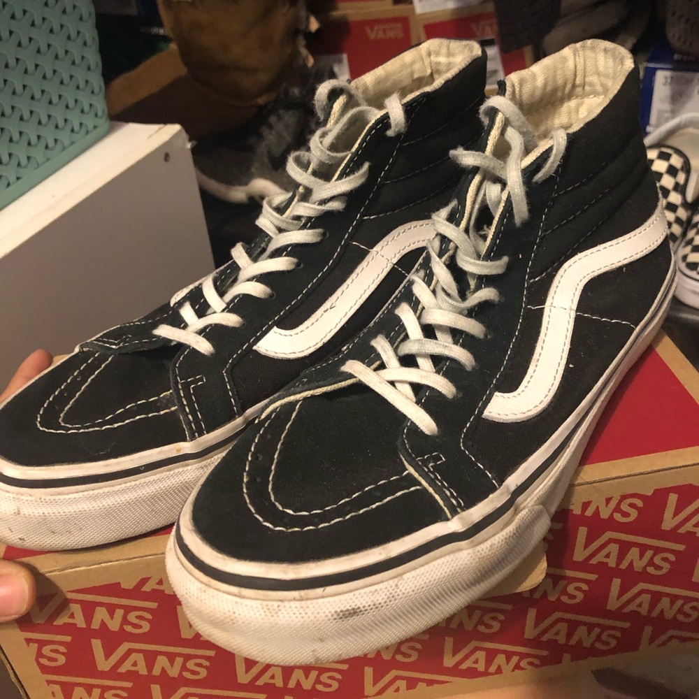 Black Sk8-Hi Slim Vans
